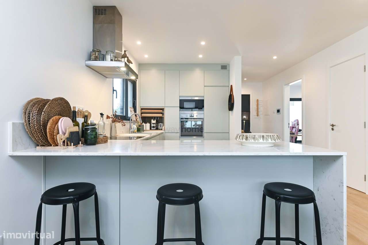 Moradia T4 | Construção contemporânea | Trajouce | São Domingos de Ran-11