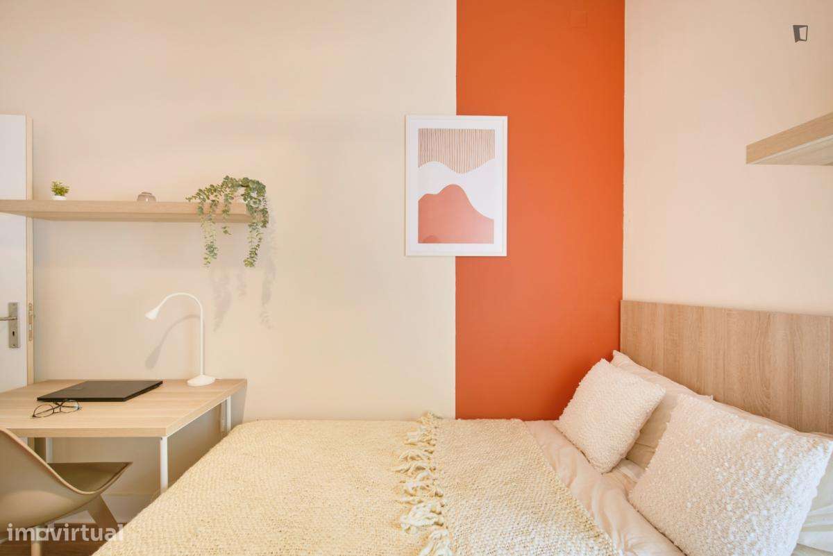 Quarto - localizado em Marquês de Pombal Lisbon - Grande imagem: 4/46