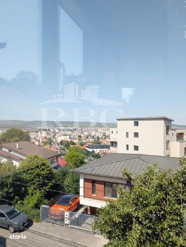Apartament cu 3 camere 80 mp finisat semicentral-4