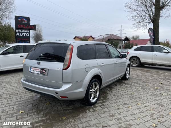 Ford Focus 1.6 TDCI Anniversary - 10