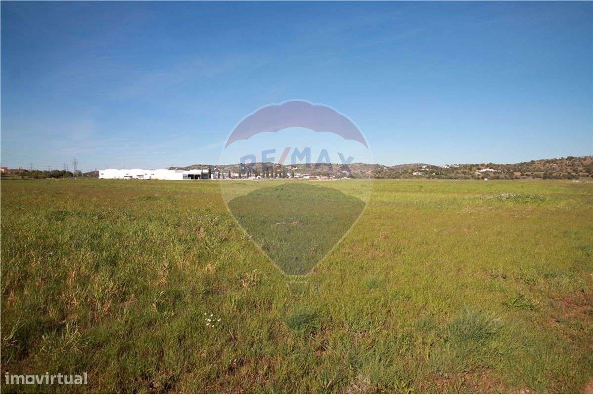 Terreno  para venda - Grande imagem: 2/5