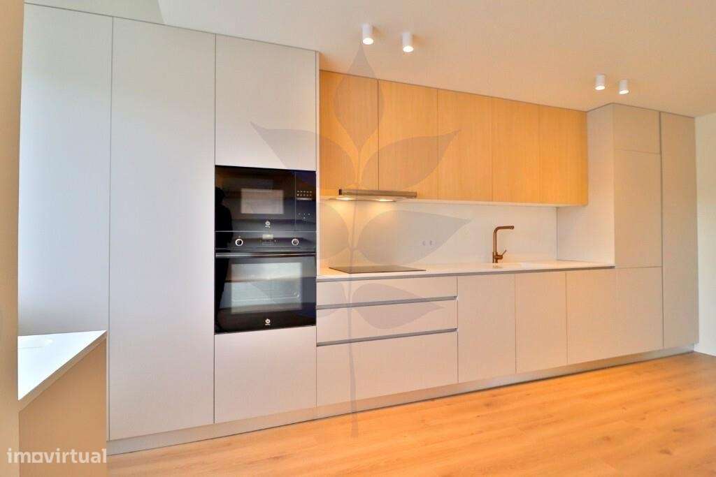 Apartamento T3 Totalmente Renovado no Centro da Cidade ✨-27