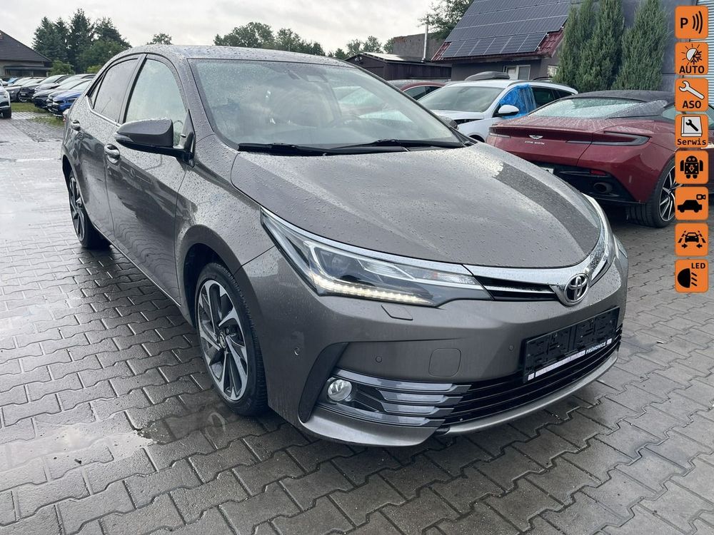 Toyota Corolla Seria E16 1.6 Executive 2017