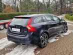 Volvo V60 D6 AWD Plug-in Hybrid Momentum - 12