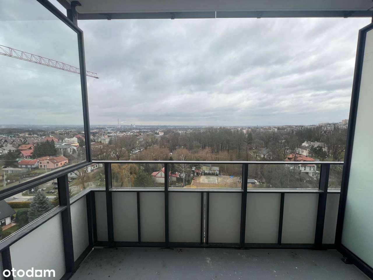 Wysoki standard pod klucz, 3 pokoje z balkonem i klimatyzacją-8