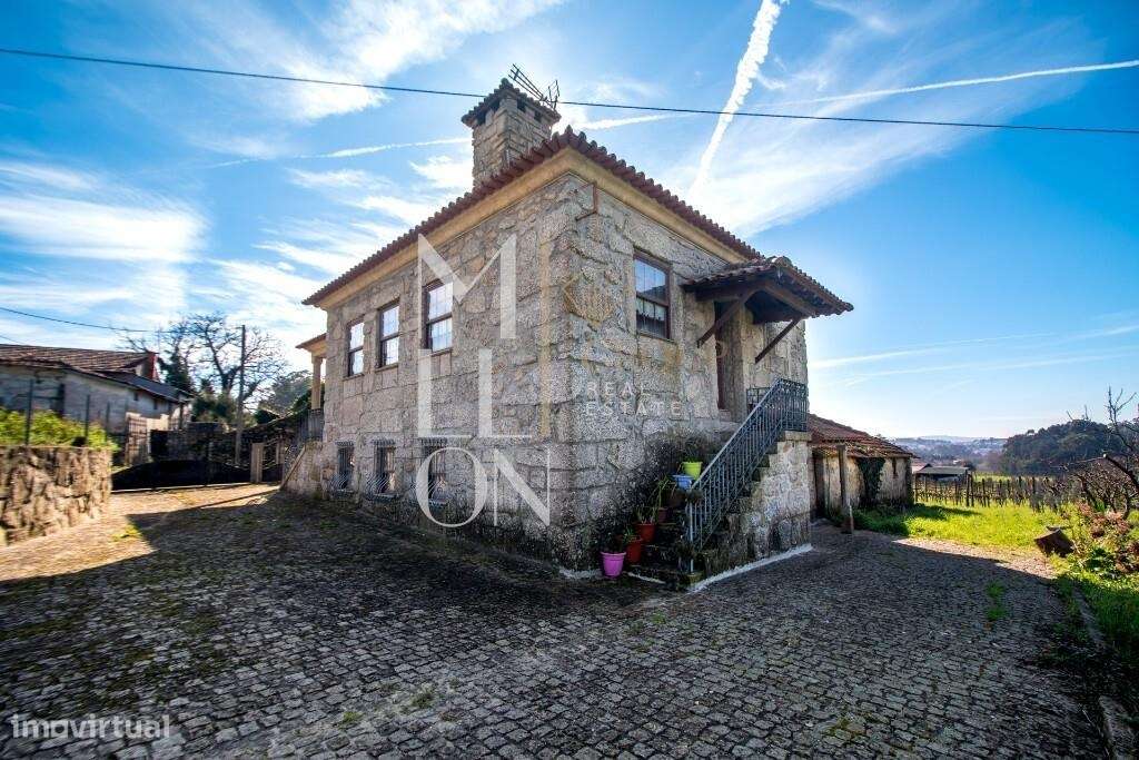 Quinta do Loureiro: Uma Casa Solar Histórica e Elegante em Lousada - Grande imagem: 4/48