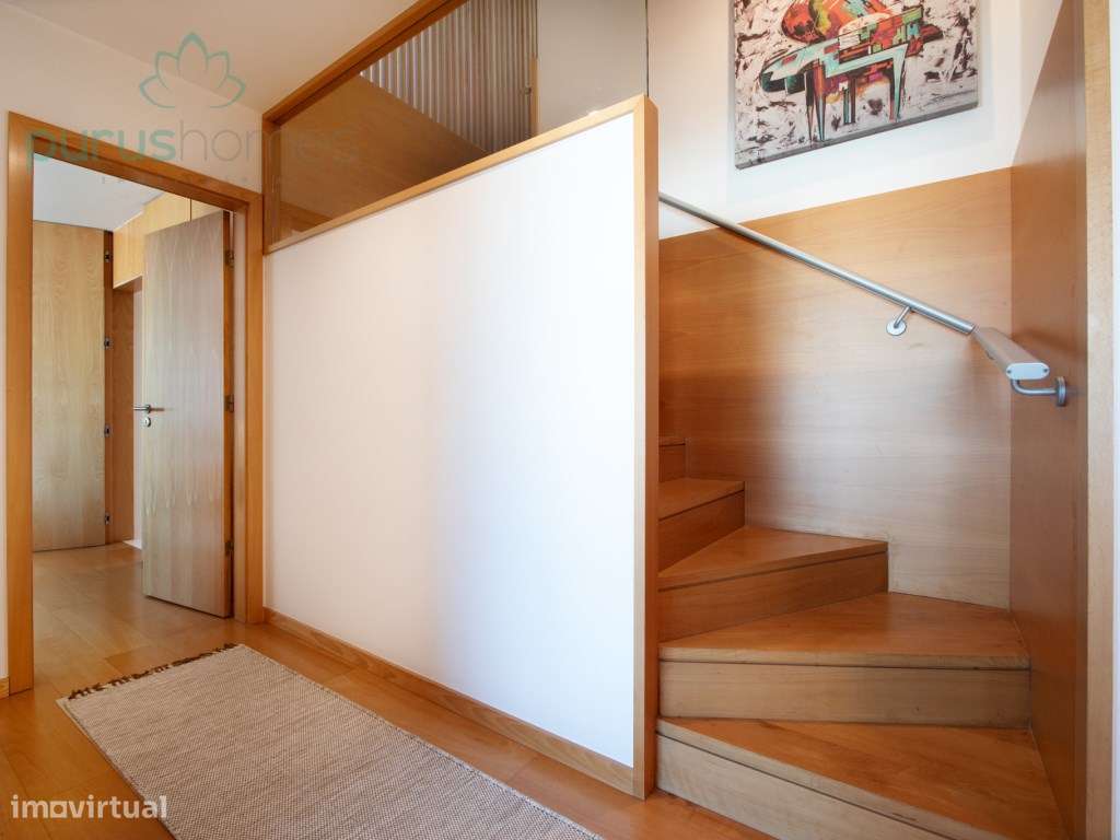 Apartamento T4 Dúplex na Zona Histórica de Aveiro-10