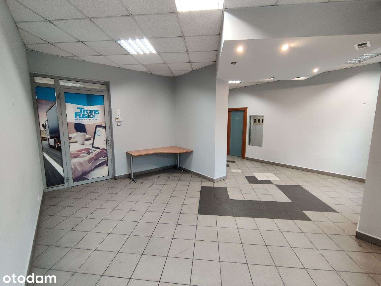 Lokal biurowy - bezpłatny parking w okolicy - Pełny obrazek: 1/12