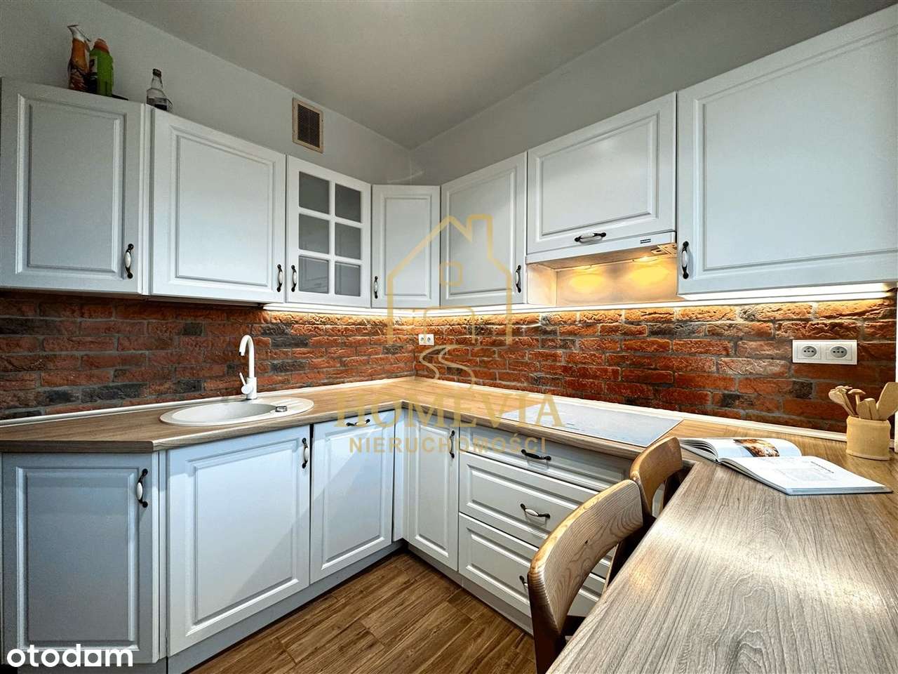 Piękne M4 54m2 Balkon/CO Miejskie/Parking/Zieleń-1