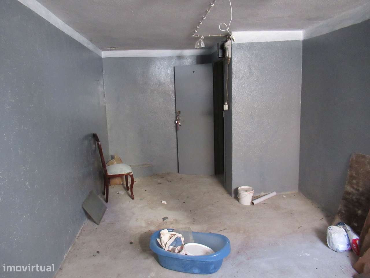 Apartamento T3 renovado na Cruz de Pau (Amora)-18