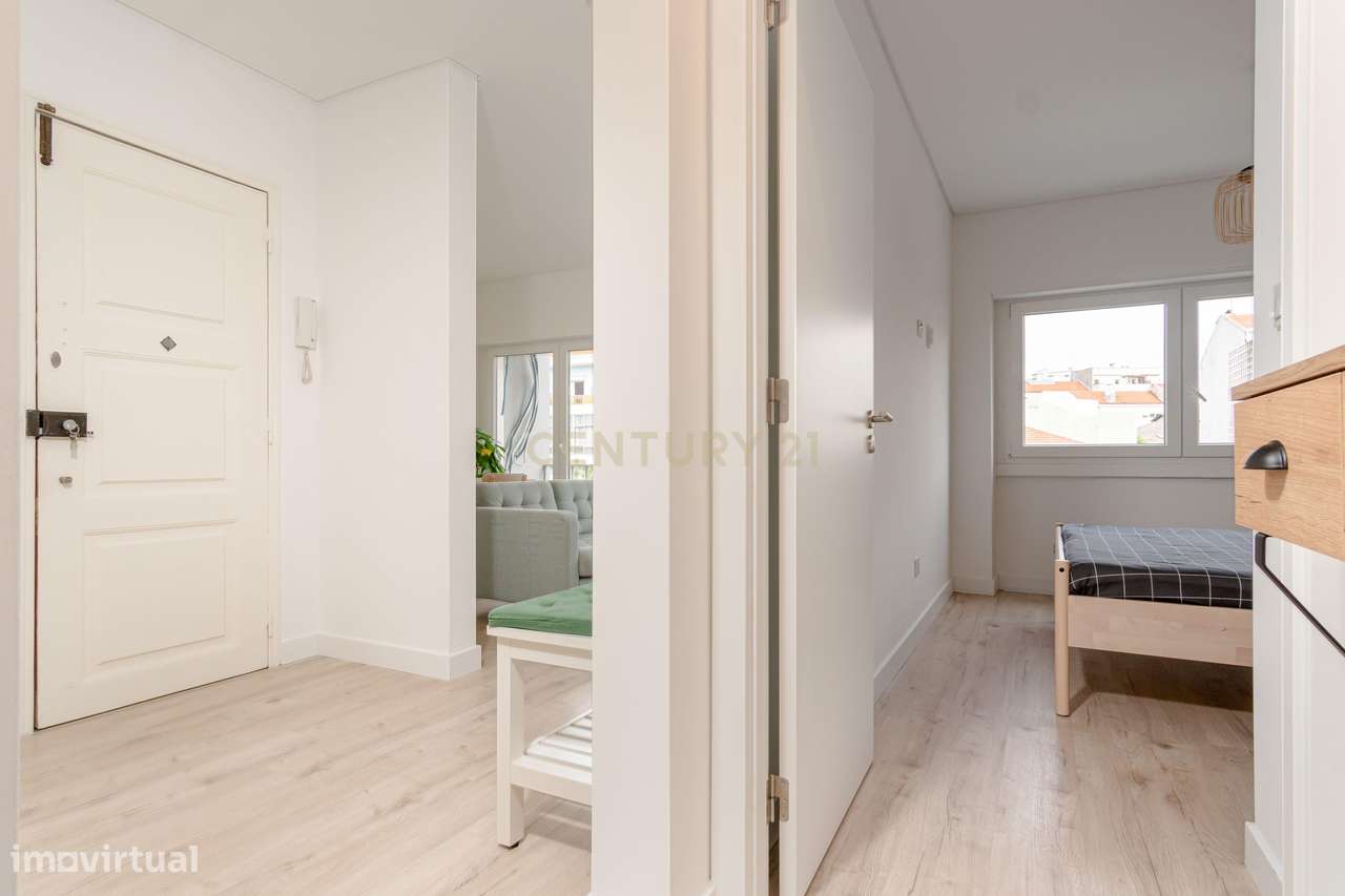 Apartamento T2 Mobilado no Centro de Almada – Excelente Localização-27