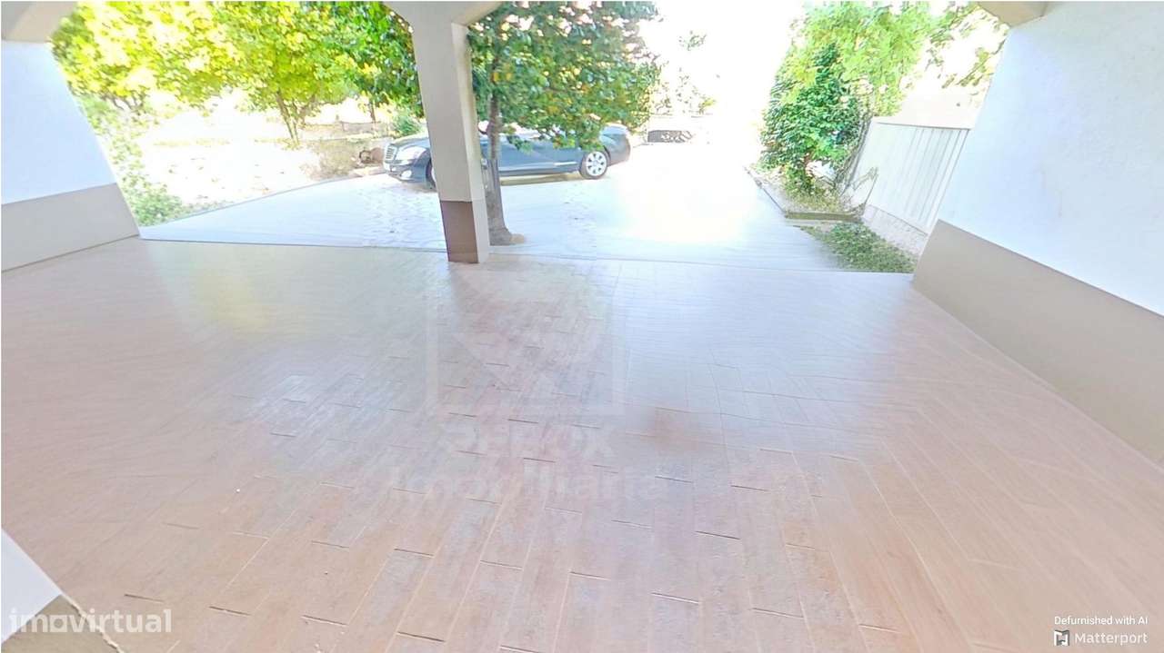 Moradia T6 com Terreno 1000 m² + Terreno Rústico – Medelim-8