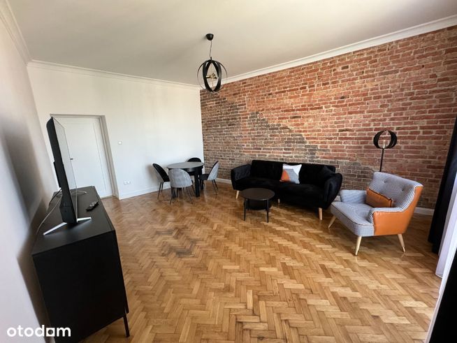 Piękny odnowiony Apartament w idealnej lokalizacji