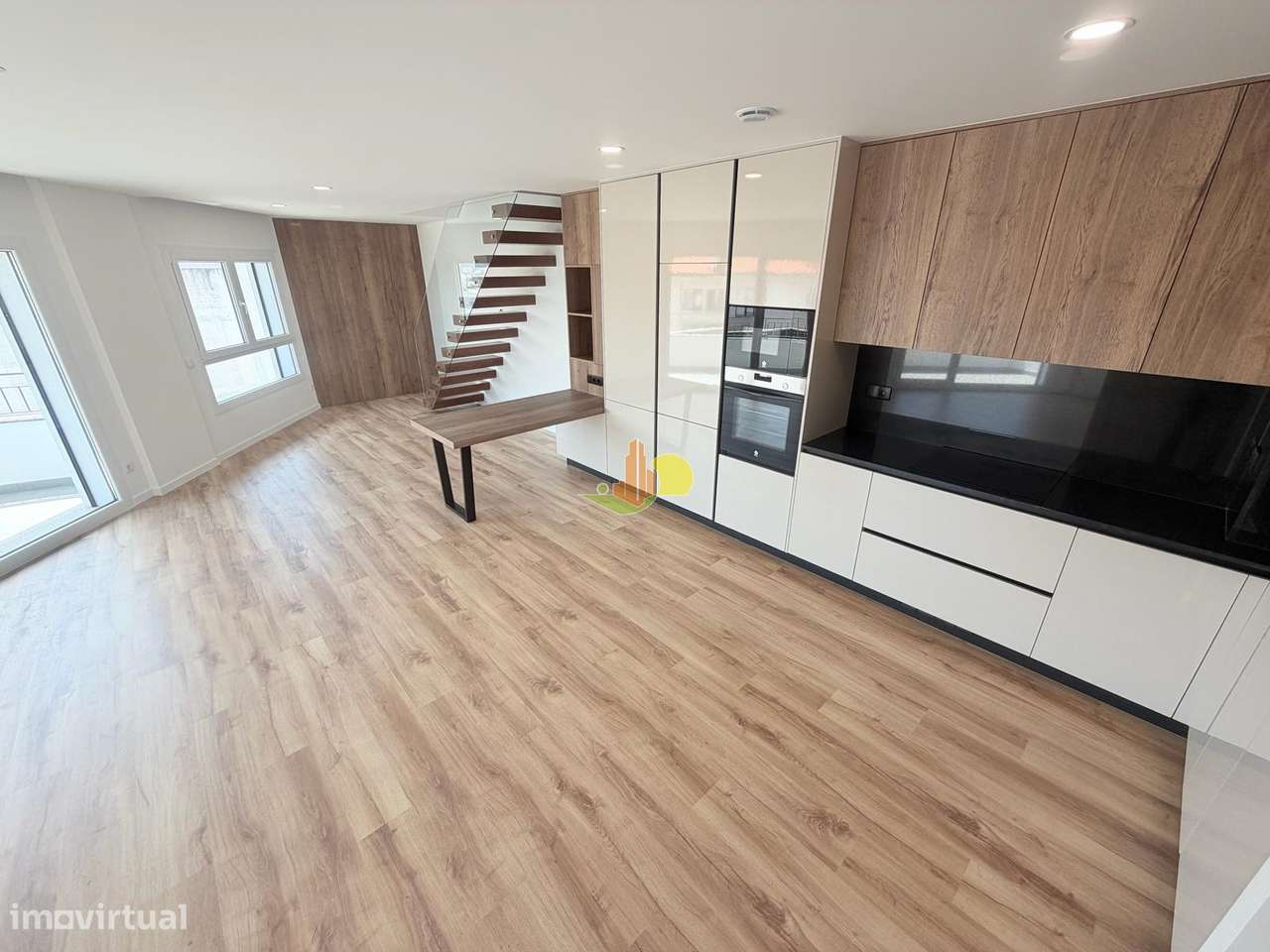 T2+2 Duplex com Garagem Dupla-7
