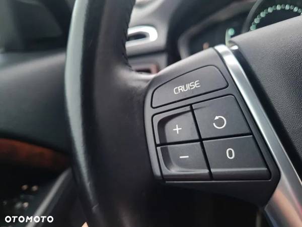 Volvo XC 70 T5 Drive-E Momentum - 18