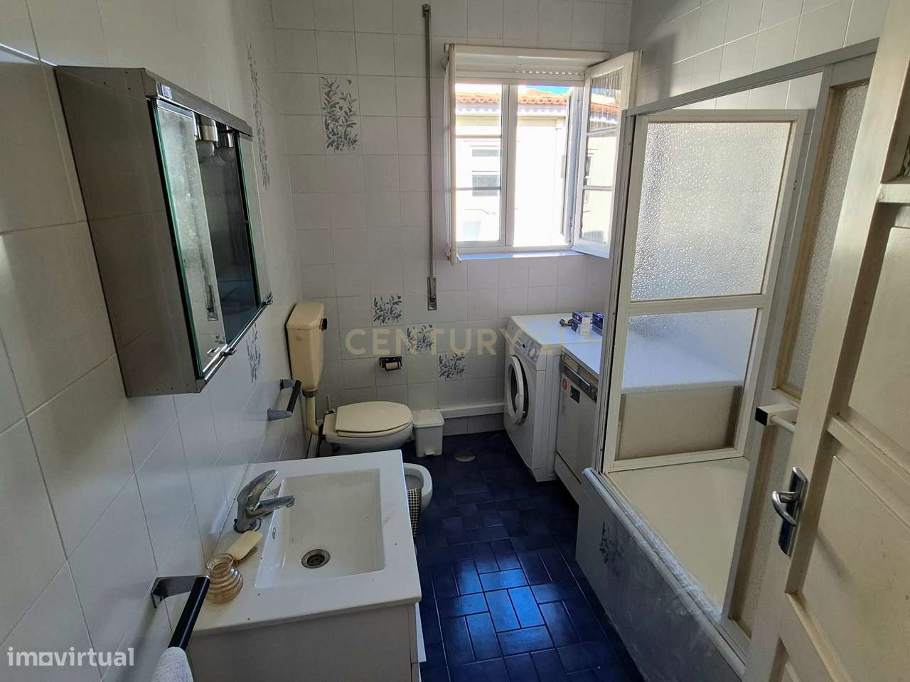 Moradia Clássica para reabilitação junto à Casa da Música-15