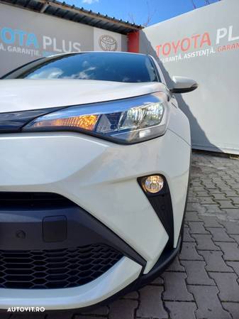 Toyota C-HR 1.8 HSD 122 CP 4x2 CVT Cult - 29