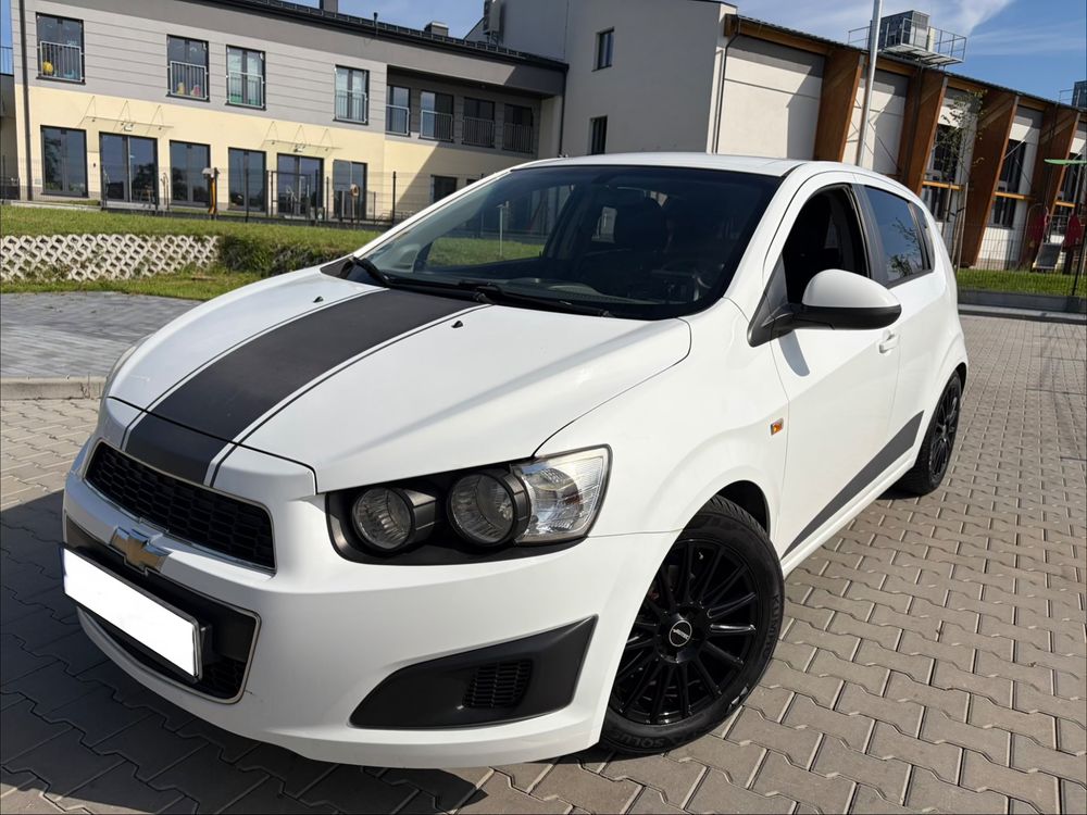 Chevrolet Aveo (Sonic) 1.2 LS+ 2012