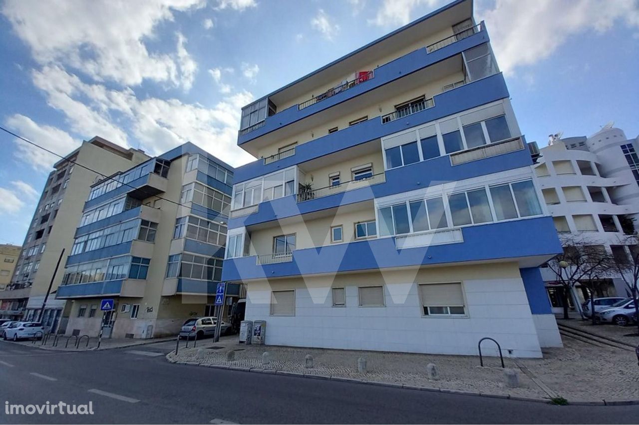 Apartamento T4  |  Almada  |  Margem Sul  |  Junto à Base Naval do Alf