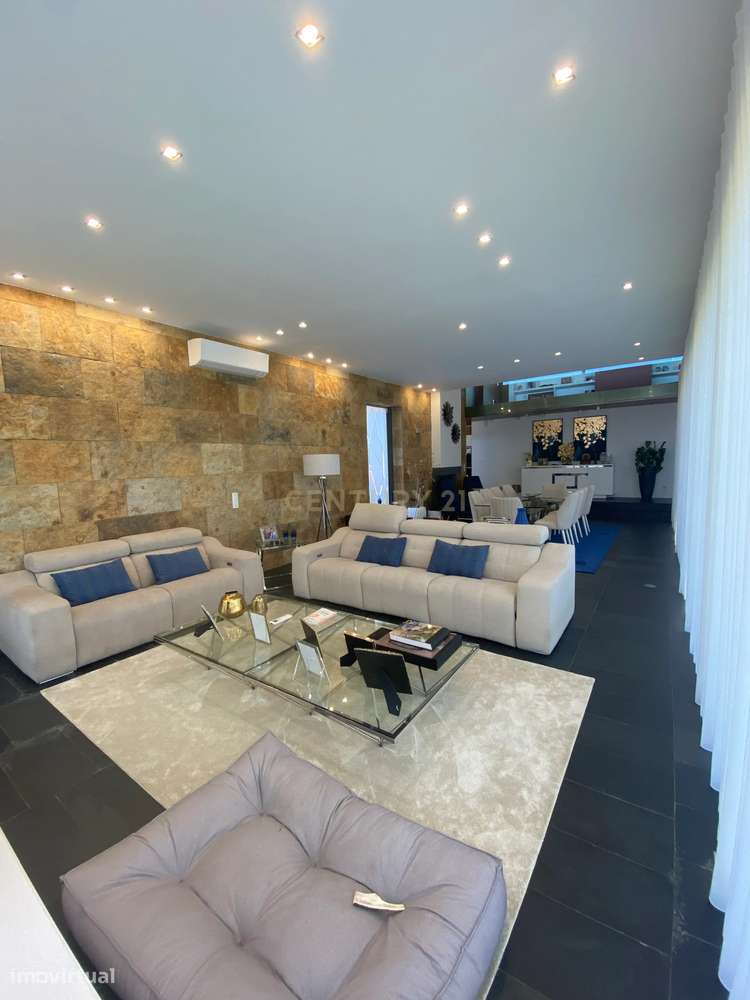 Luxuosa Casa em Sintra com Vista e Piscina - Grande imagem: 2/49