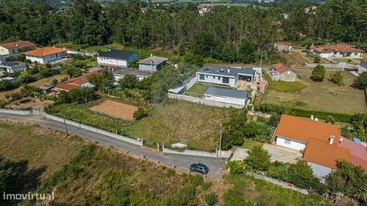 Terreno individual situado na zona da Ucha, Barcelos , Braga-8