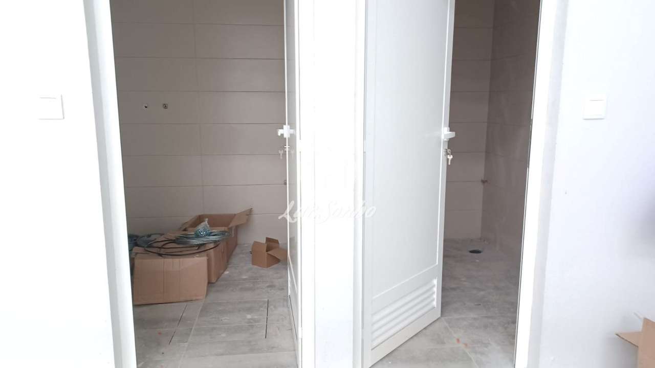 Armazém NOVO de 460m2 em Ribeirão, Famalicão - Grande imagem: 4/10