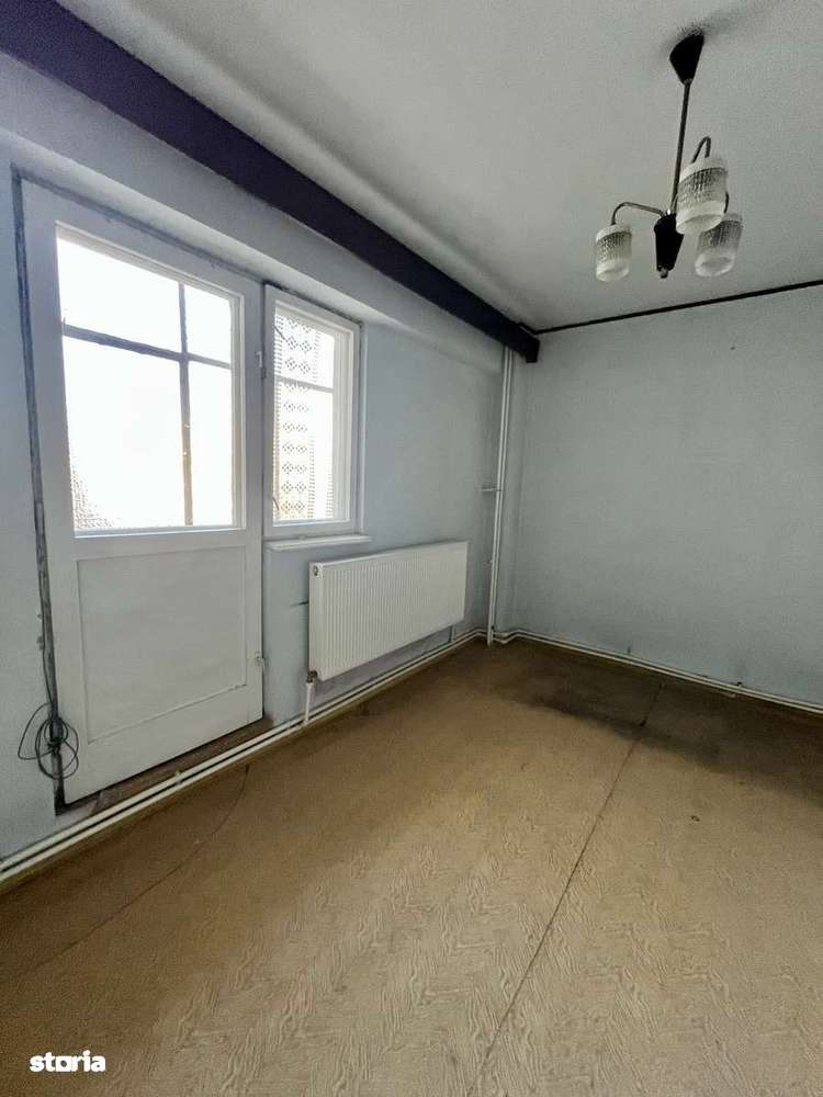 3 camere 88mp Etaj 1 Calea Galați - Imagine principală: 3/8