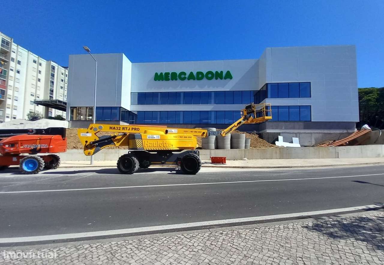 Fabuloso T3 Duplex Remodelado a Estrear na Tapada das Mercês-11