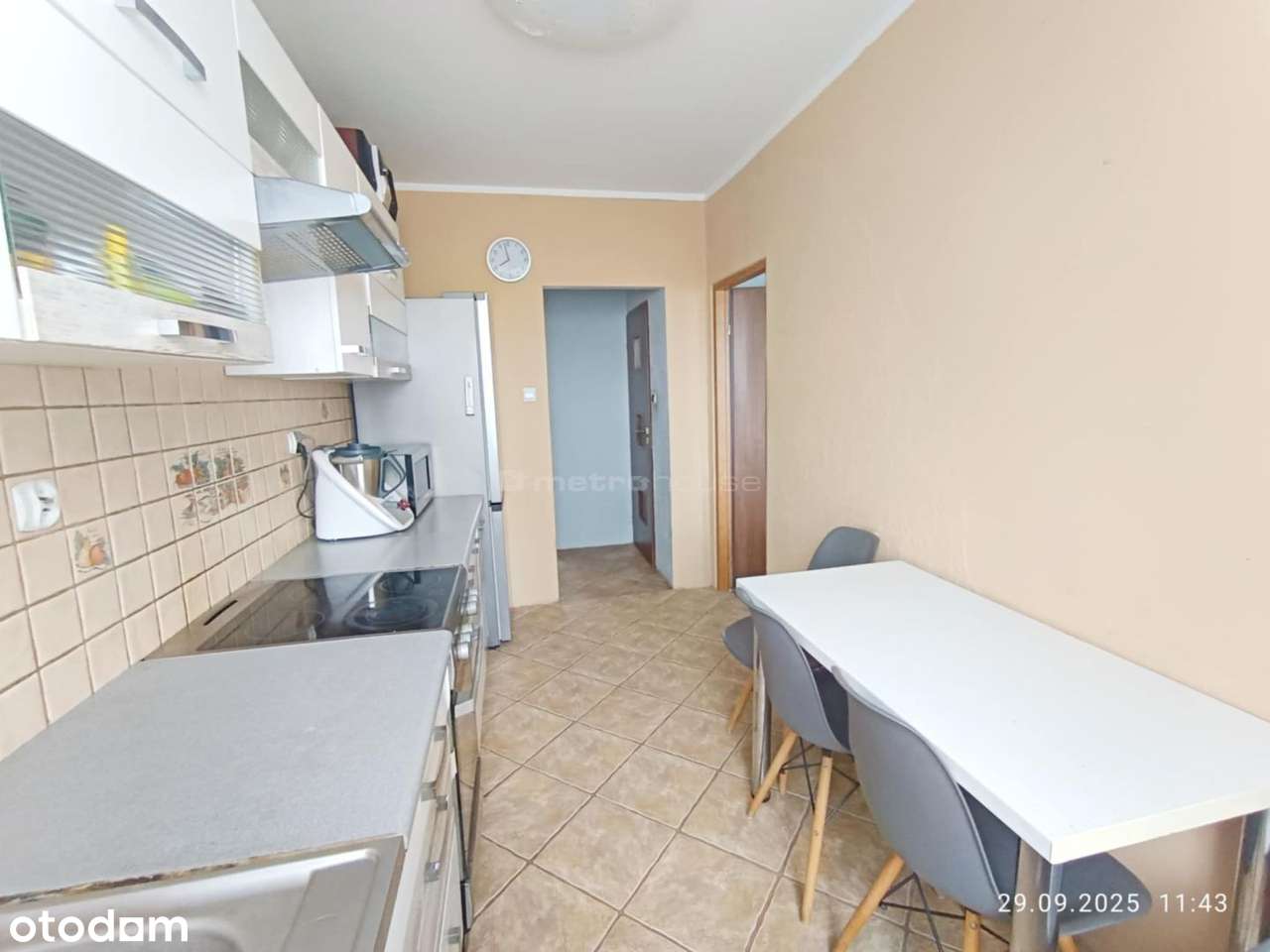 3 pokojowe mieszkanie w centrum Barczewa + garaż-8