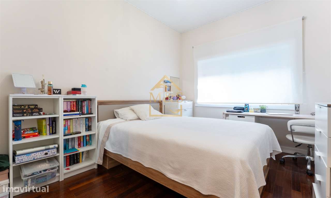Apartamento T4, Varanda, a 600Mts da Praia, Metro - Matosinhos Sul-16