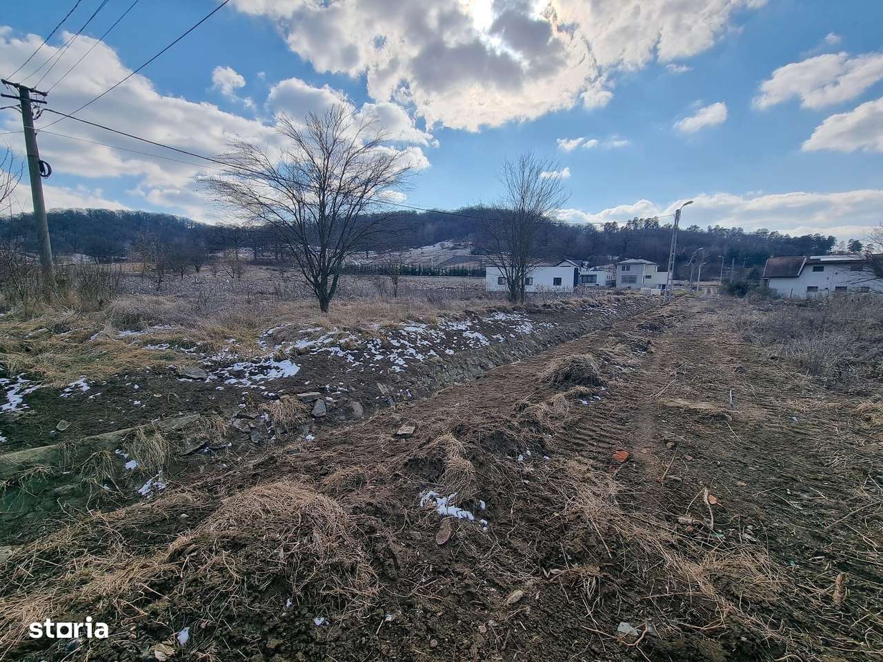 3 parcele în Binderbubi - Imagine principală: 5/8