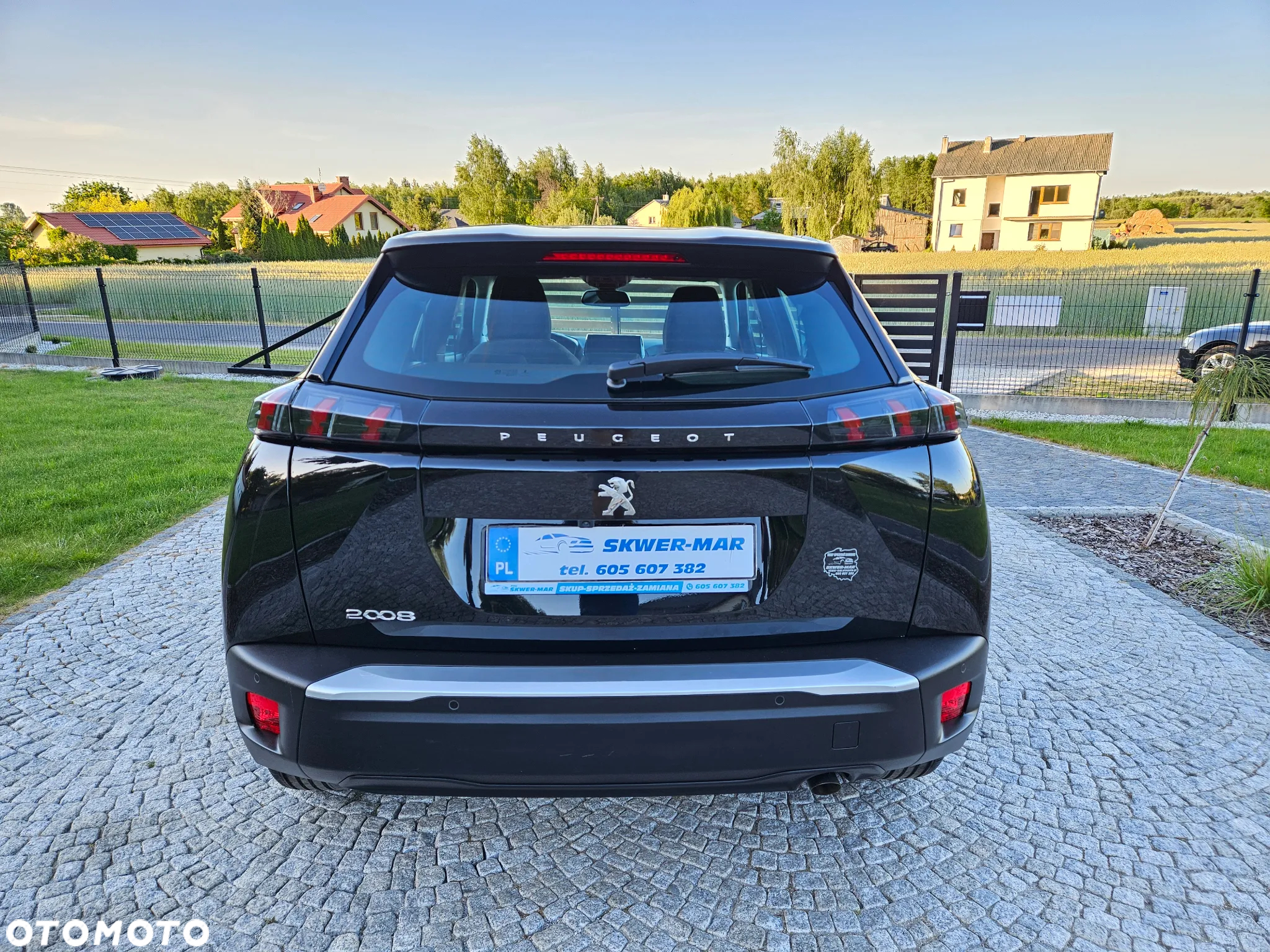 Peugeot 2008 PureTech 100 Allure - 8