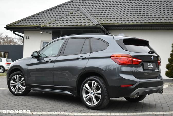 BMW X1 xDrive20d Sport Line sport - 13