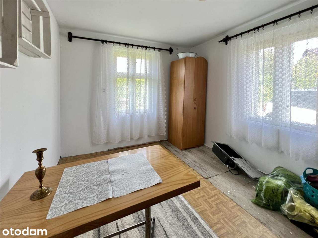 Wyjątkowa nieruchomość. Drewniany domek z działką.-10