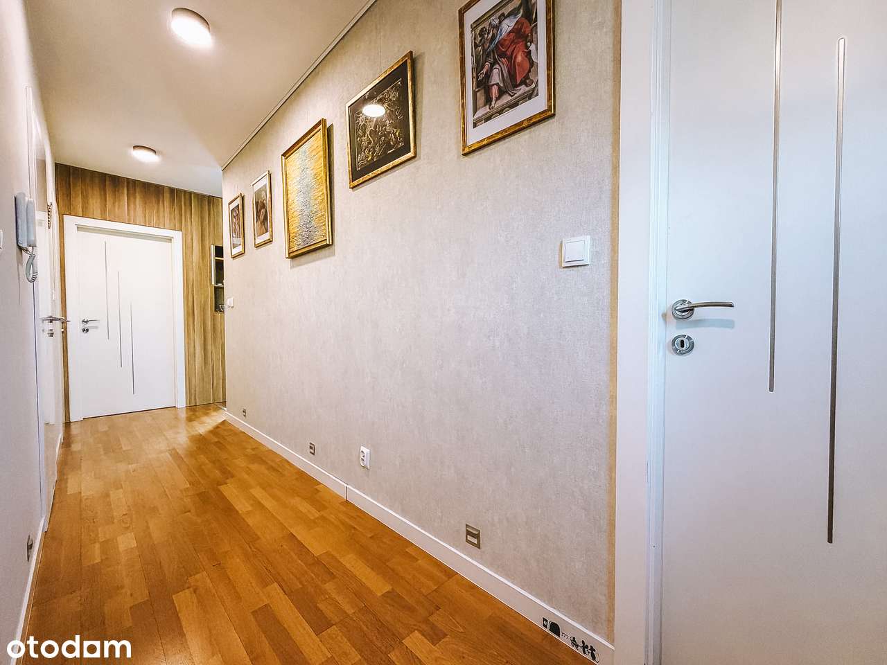 Przestronne 3 pokoje z dużym tarasem, garażem i komórką lokatorską-7