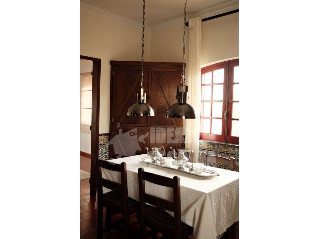 EXCELENTE MORADIA -850.000 €
 MUITO PERTO DAS PRAIAS ...
 BELVERD...-6