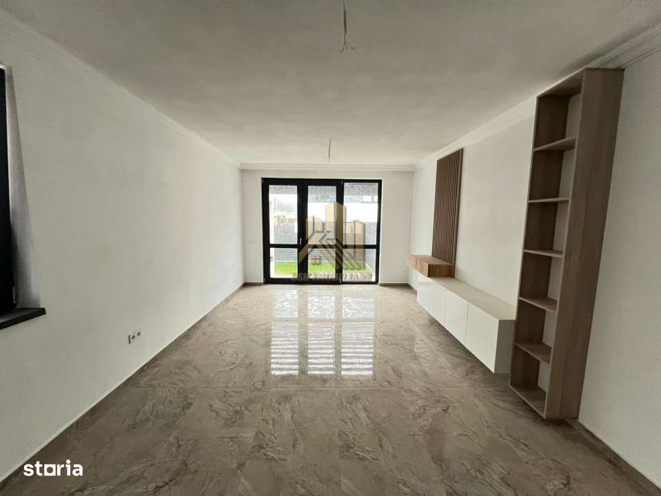 Casa tip duplex Sanpetru Comision 0 - Imagine principală: 4/15