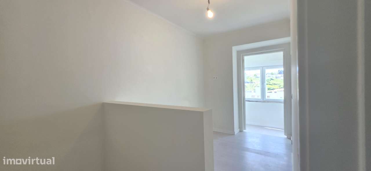 Apartamento T2 Remodelado em Lisboa - Oportunidade Imperdível!-6