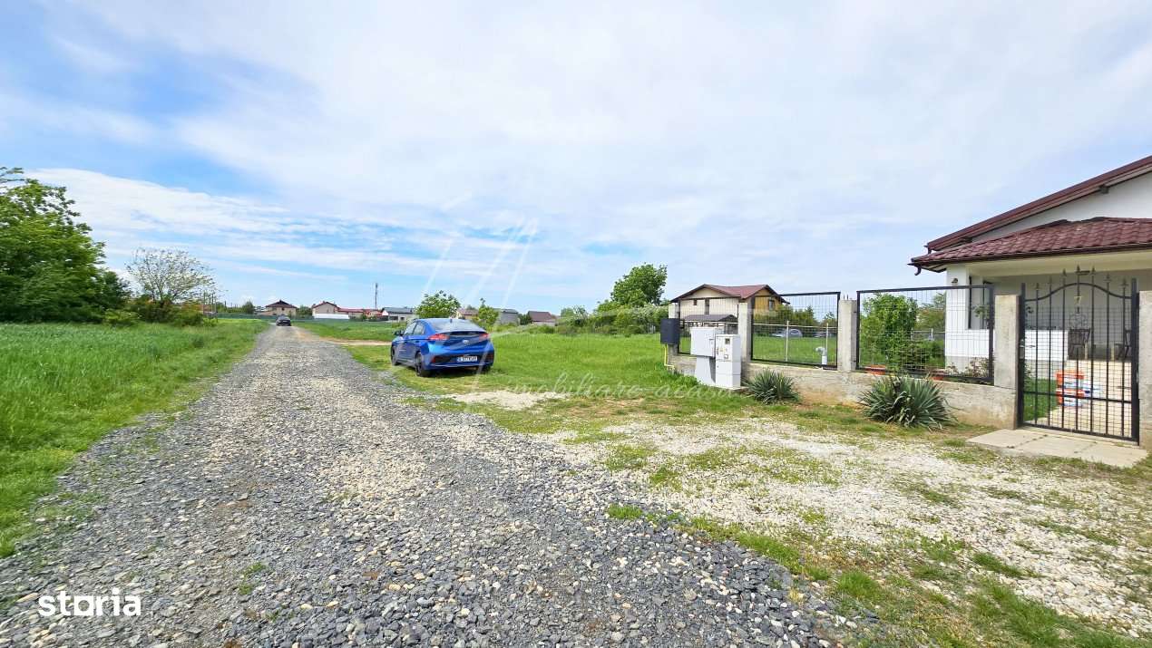 Teren intravilan in zona rezidentiala, la 1 km de A0 si A1-11