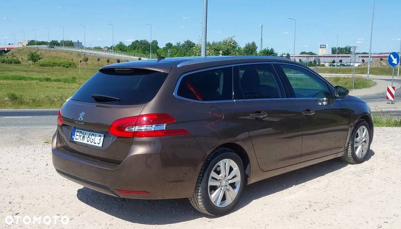 Peugeot 308 1.2 PureTech Active S&S - 4