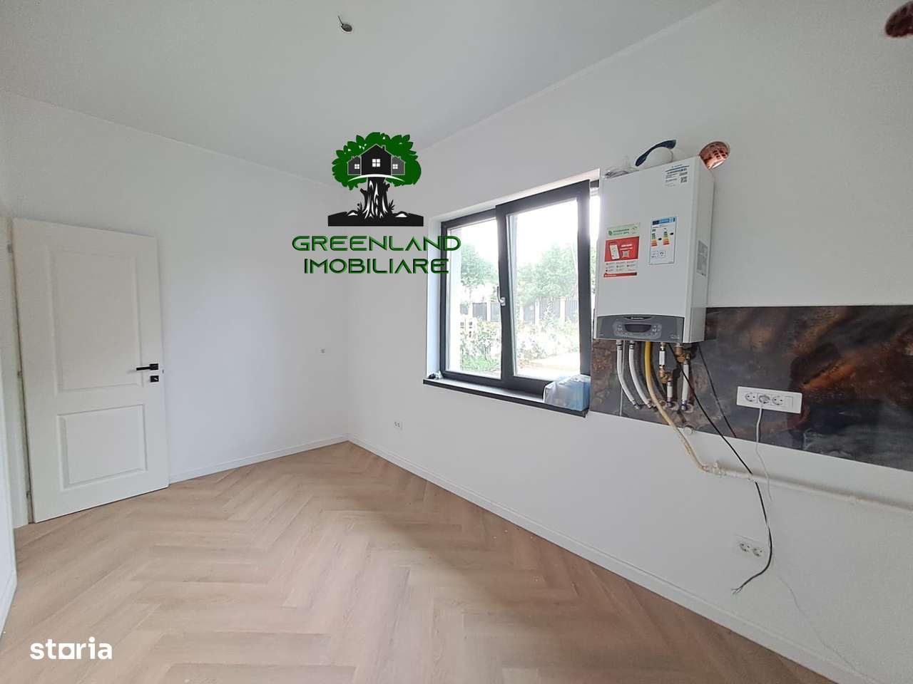 Casa 4 Camere, 128 mp, INTABULATA, 2 Bai, 2 Locuri Parcare, Bucium - Imagine principală: 5/20