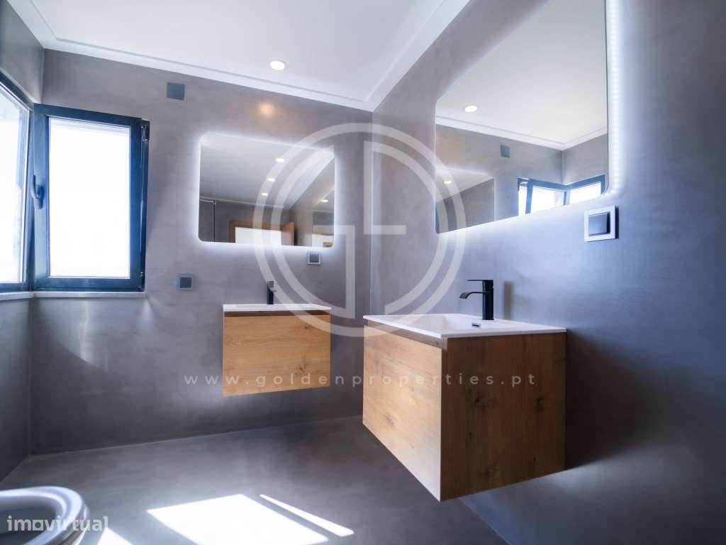 Invista na sua casa de sonho! Moradia T5 em Quarteira, perto da Pra...-31