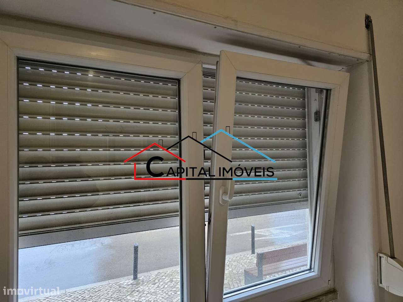 Apartment - View 4