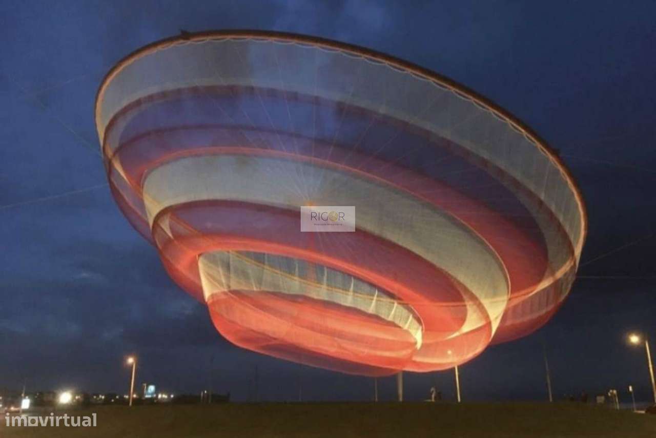 Loja de 62m2 a 500mts da praia de Matosinhos - Grande imagem: 3/7