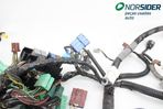 Instala elect comparti motor Honda Jazz|01-04 - 8