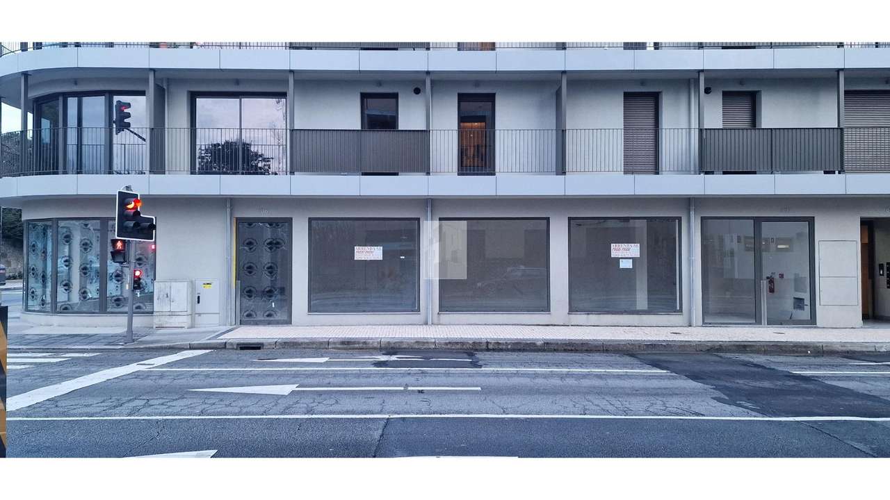 Loja em Porto - Grande imagem: 2/6