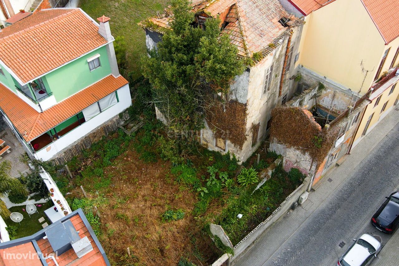 TERRENO | ZONA HISTÓRICA ARU | VILA NOVA DE GAIA