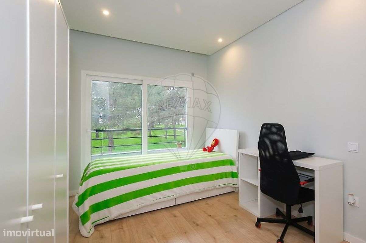 Moradia T4 para venda-22