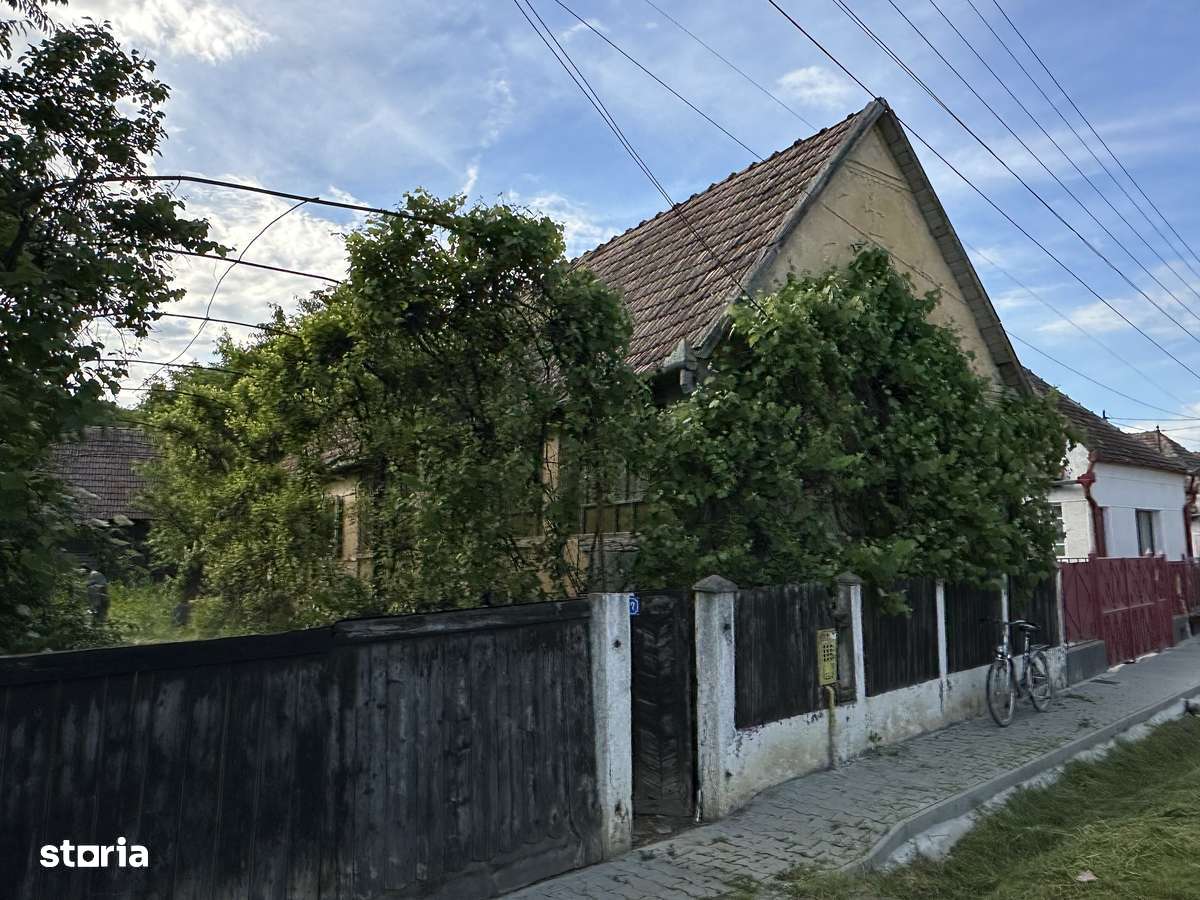 Casă DE VANZARE in Crăiești  (Comuna Adamuș) - Imagine principală: 1/20