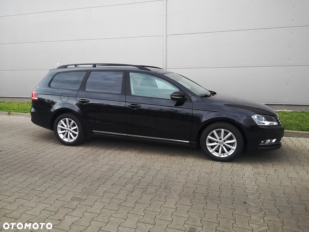 Volkswagen Passat 1.6 TDI Comfortline - 3